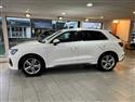 Audi Q3 S Line 35 TFSi Hybrid 1.5i Automatic registration number:LL71KRV Pic ID:4