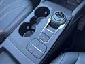 Ford Kuga Vignale 2.5i Hybrid Automatic registration number:EN73UZJ Pic ID:34